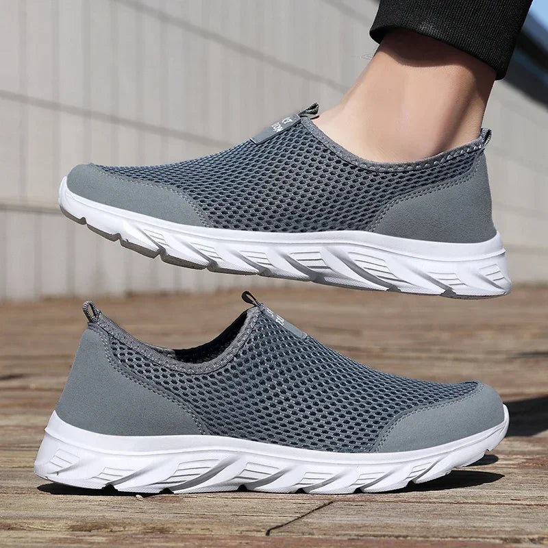Men's Lightweight Running Shoes - Breathable Mesh Athletic Sneakers | The Tottos