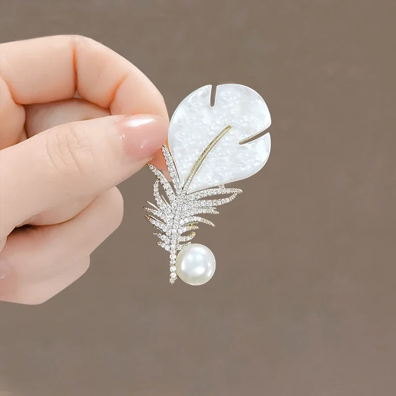 Snowflake Brooch Pin - Luxury Pearl & Crystal Flower Brooch for Women | Winter Wedding Accessory | The Tottos