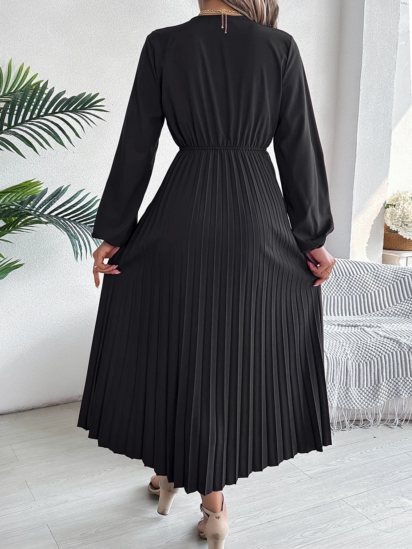 Women's Elegant V-Neck Pleated Maxi Dress - High Waist Autumn Winter Dress | The Tottos